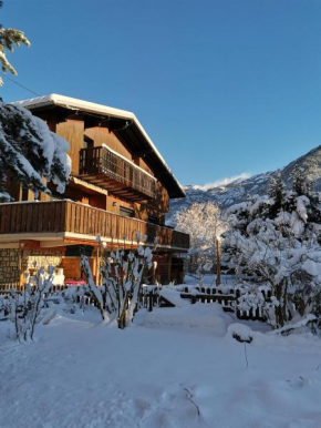 Chalet la Cachette Cyclists & Skiers
